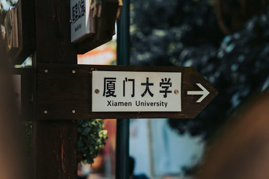 经济开局显现积极信号；工业消费投资多点回暖。