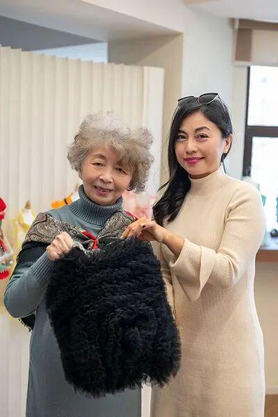 78岁上海奶奶的宠物高定:用一针一线,缝补人与毛孩子之间的深情 情感心理