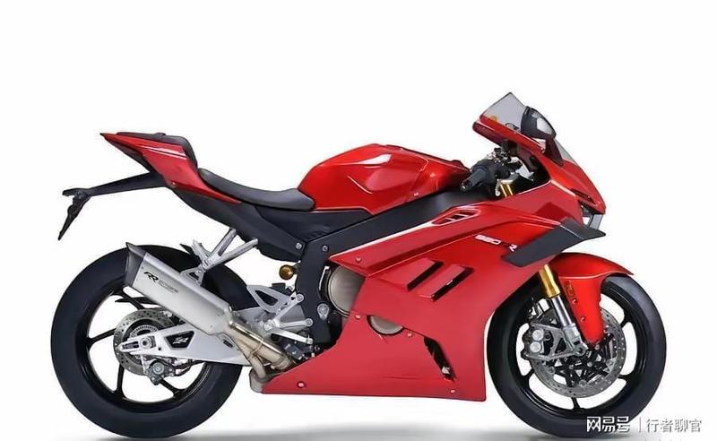 【技术解析】三缸逆袭四缸:深度拆解820RR-RS发动机核心架构与技术突破 汽车科技